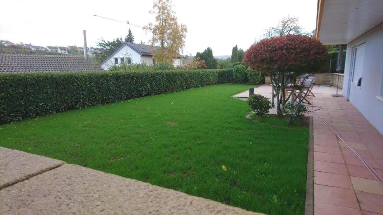 Gemuetliche 90 Qm Wohnung In Saarburg, Zentral Gelegen, Garten Mit Aussicht, Separater Eingang Exterior foto